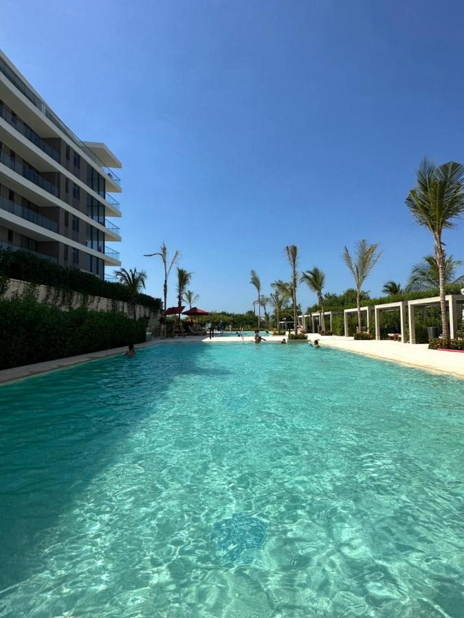 Apartamento En Condominio De Lujo Morros Zoe, Frente Al Mar Con Salida Directa A La Playa, En Serena Del Mar De Indias