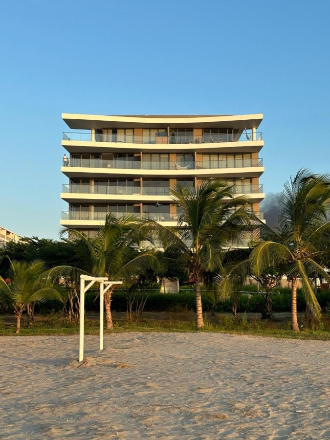 Apartamento En Condominio De Lujo Morros Zoe, Frente Al Mar Con Salida Directa A La Playa, En Serena Del Mar De Indias *
